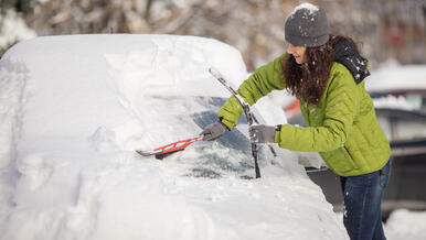 cleaning windshield